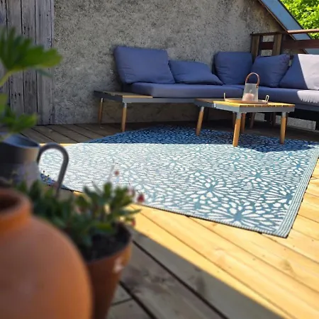 Apartmán La Maison Laborey, Gite Avec Terrasse Et Piscine *